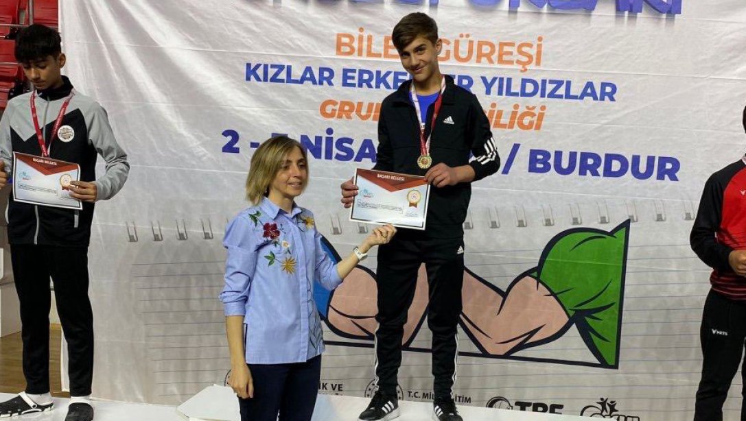 Öğrencimiz Bilek Güreşi Türkiye Finallerinde