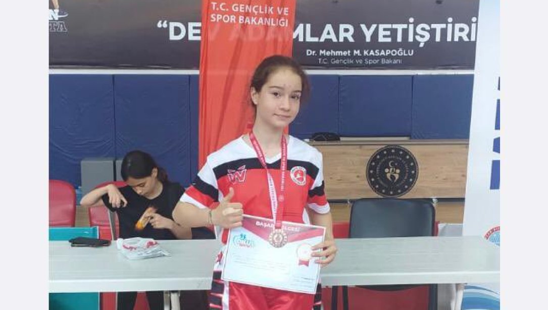 Öğrencimizden Kick Boks Türkiye Finalleri Derecesi